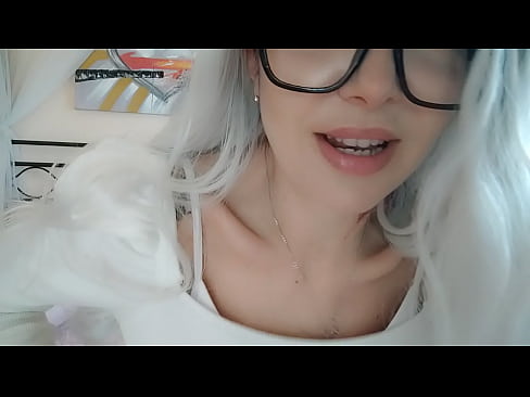 ❤️ stiefseun, moenie skaam wees nie! ereksie is normaal. Stiefma leer om haarself te beheer ❤️ Anale video op af.wassell.ru ❌