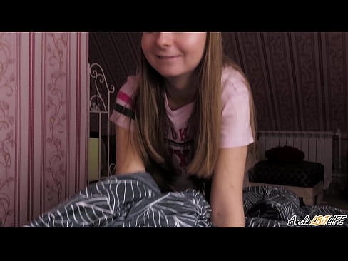 ❤️ Blondie suig haar BFF's diep en kry cum in haar mond ❤️ Anale video op af.wassell.ru ❌